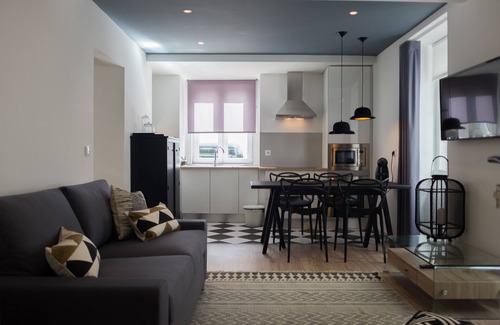 Cascais Apartment | Ocean Center Apartments with Oceanfront Views & Spa