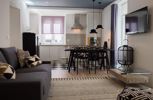 Cascais Apartment | Ocean Center Apartments with Oceanfront Views & Spa