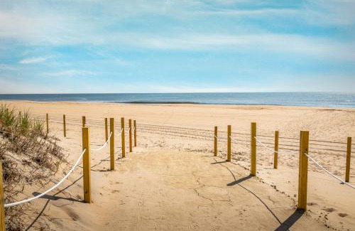 Midtown Ocean City Apartment | Ocean City Beach Retreat: Guest Rated 9.8 with Ocean View