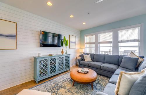 Indian Beach Apartment | Ocean Club Condo: Breathtaking Views & Beach Access Awaits!