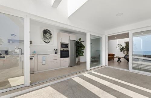 Arrieta Apartment | Ocean Confort PB by Escape Home