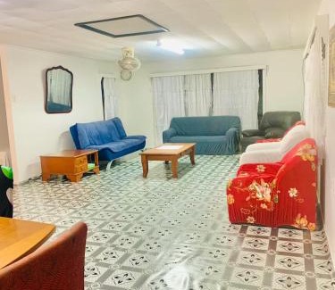 Nuku'alofa House | Ocean Cottage Private Double Twin Room in Nuku'alofa Townb