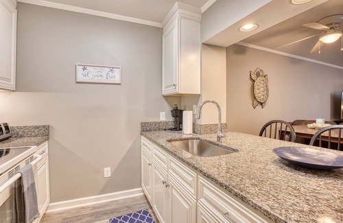 Briarcliffe Acres Condo | Ocean Creek Resort: Family-Friendly Getaway with Pools & Gym