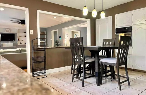 Bay Area House | Ocean Dr Gem: Walk to Bay & Downtown with Ocean View