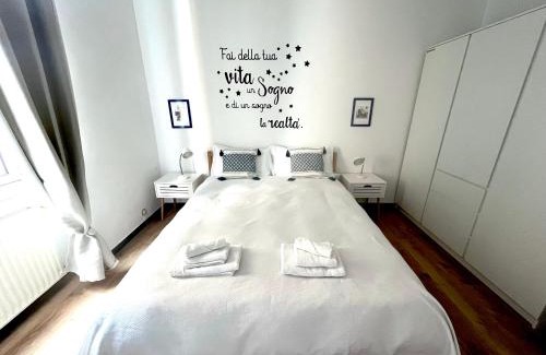 Nervi Apartment | Ocean Dream Genova Nervi Porticciolo Seaside Apartment in Genoa 50m from a beach