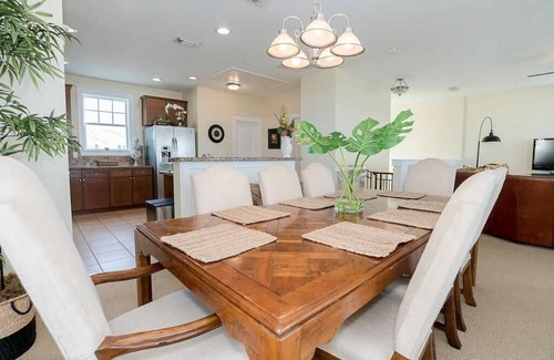 Galveston House | Oceanfront Retreat with Beach Views & Resort Amenities