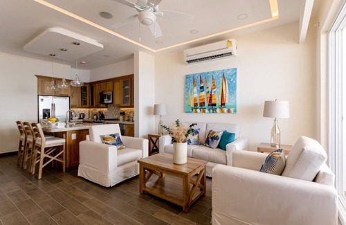 San Pedro Mixtepec Resort | Ocean Front 1 Bedroom Residence with Pool & Spa Amenities