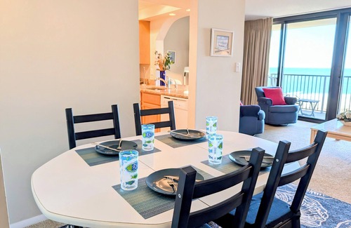 Bethany Beach Condo | Relax in 608 Dover - Sea Colony East with Pool & Breakfast