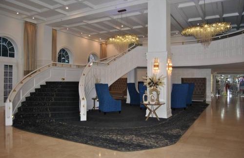 Mid Beach House | Oceanfront 2 Bedroom Apartment at The Alexander Resort