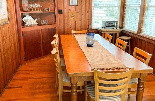 Atlantic Beach House | Oceanfront Paradise: 10/10 Rated Getaway with Spa & Views