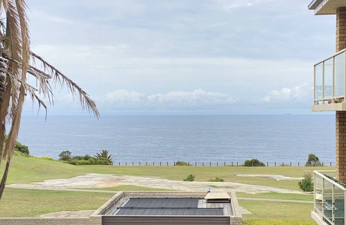 Vaucluse Apartment | Oceanfront Retreat: Family-Friendly Apartment in Vaucluse
