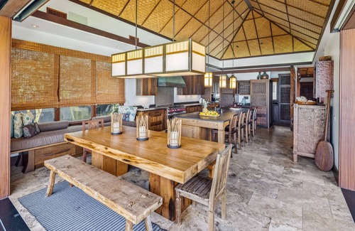 Kahuku Villa | Oceanfront Bali Villa with Infinity Pool - Rated 9.6/10