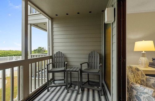 Atlantic Beach Condo | Family-Friendly Oceanfront Retreat Steps from the Beach