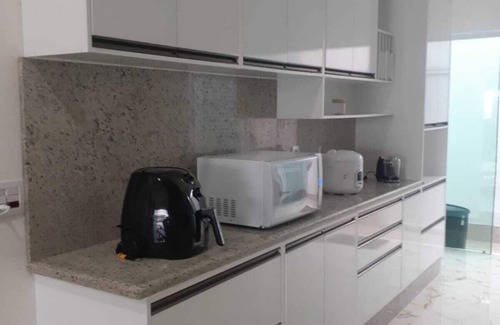 Bracui House | Ocean Front Getaway at Praia dos Coqueiros, Angra dos Reis