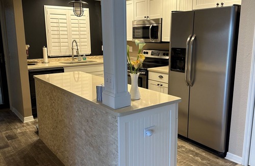 Daytona Beach Condo | Beachfront Condo with Pool & Ocean View in Daytona Shores