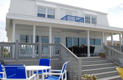 Bethune Beach House | Ocean Front Retreat: Ideal Escape for Large Families