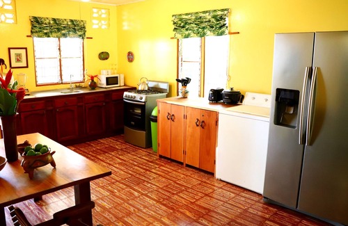 Cabuya House | Secluded Ocean Front Beach Hideaway with Amazing Amenities