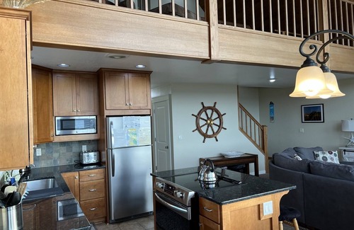 Pacific City House | Oceanfront Retreat with Breathtaking Views - Rated 10/10