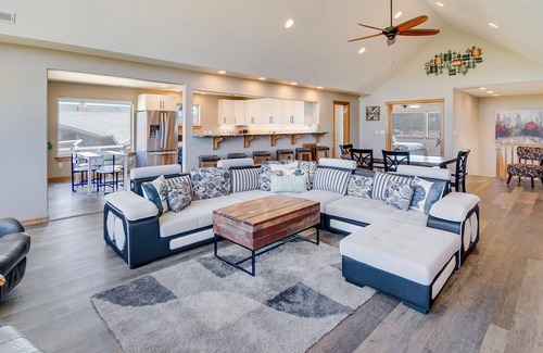 Bayshore House | Beachfront Retreat with Hot Tub & Dog-Friendly Perks