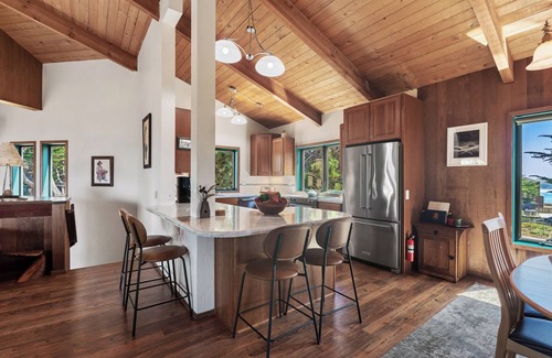 Sea Ranch House | Ocean Front Retreat with Whitewater Views and Great Amenities