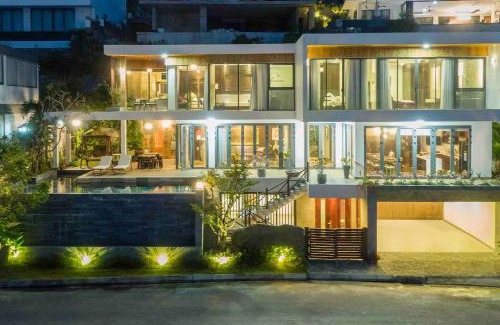Nha Trang Villa | Beachfront Bliss at Ocean Front Villa Nha Trang - Rated 9.5/10