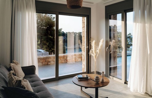 Patitiri Villa | Exquisite Oceanfront Villa with Private Pool in Alonissos