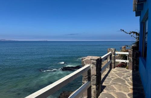 Punta Bandera Bed & Breakfast | Beachside Retreat: Ocean Front Villa with Private Access