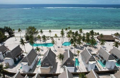 Dongwe Villa | Oceanfront Villa with Pool and Private Beach in Zanzibar