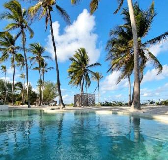 Dongwe Villa | Oceanfront Villa with Pool and Private Beach in Zanzibar