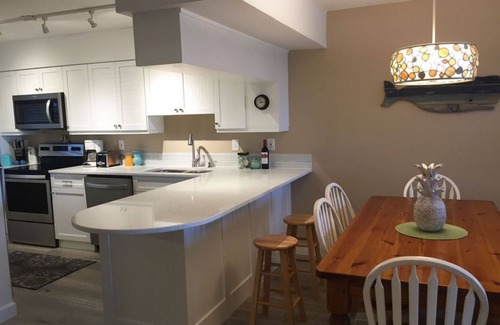 Butler Beach Condo | Relaxing Ocean Gate at Hibiscus Resort with Pool & Hot Tub