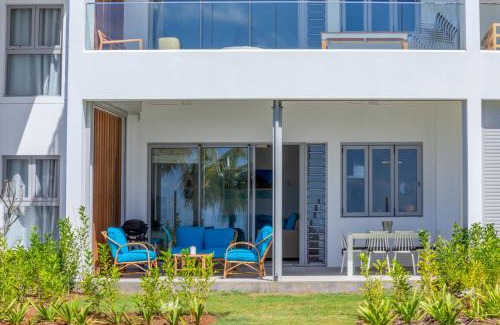 Grand Gaube Apartment | Ocean Grand Gaube B1: Oceanfront Paradise with Pool