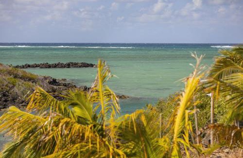 Grand Gaube Apartment | Ocean Grand Gaube: Guest Rated 9.6 with Oceanfront Views