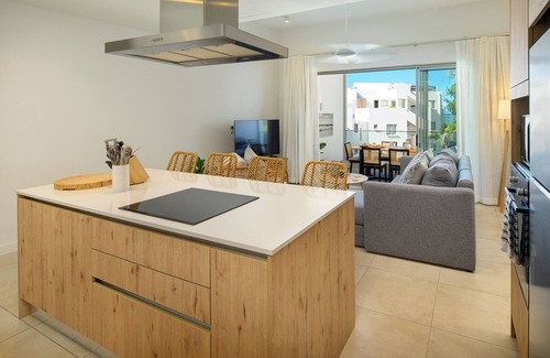 Grand Gaube Villa | Discover Ocean Grand Gaube: Family-Friendly with Pool