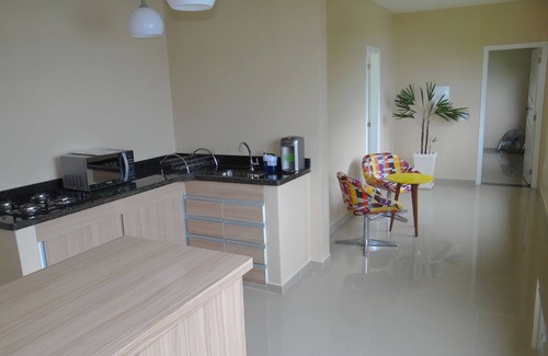 Mambucaba Apartment | Relaxing Ocean Green Flats with Pool and Scenic Views