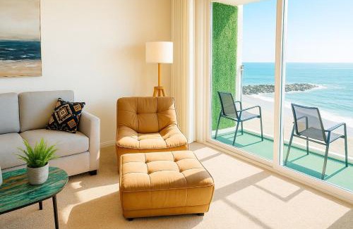 South Redondo Apartment | Ocean Haven - Wake to Waves ,Walk to Sand