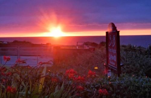 Ballinful Bed & Breakfast | Ocean Heights B&B: 4-Star Rated with Oceanfront Views
