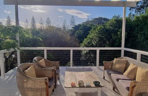 Yamba House | Pet-Friendly Ocean High: Family Fun & Relaxation Awaits