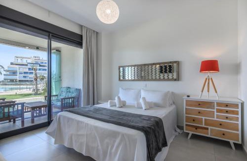 Ayamonte Apartment | Oceanfront Bliss at Ocean Homes by Ĥ - Guest Rated 10/10
