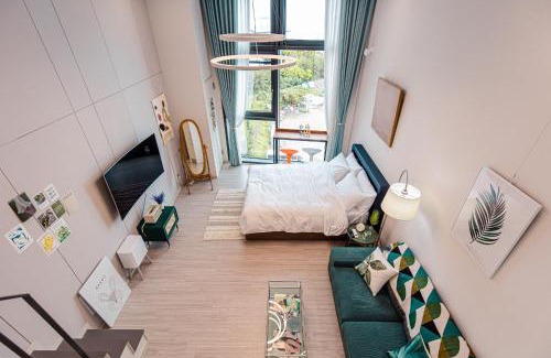 Yeosu Apartment | Ocean Marina Suite View: Exceptional Oceanfront Retreat