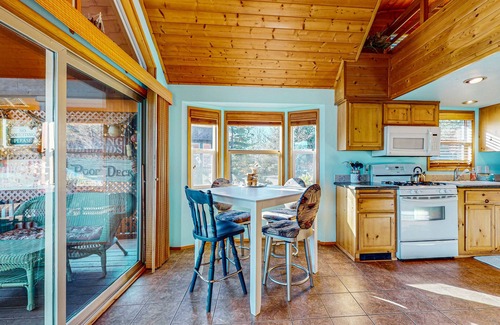 Brookings Cabin | Oceanfront Home with Deck and Breathtaking Views