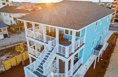 Wilmington Beach House | Discover Ocean Oasis 2: A Premier 4-Star Retreat