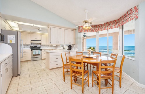 Wilbur-By-The-Sea House | Ocean Oasis: Oceanfront Retreat with Spa & Family Amenities