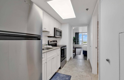 Downtown Myrtle Beach Condo | Ocean Oasis: Family-Friendly Condo with Ocean View & Pool