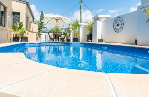 Evans Head Apartment | Seaside Retreat: Ocean on Terrace Unit 4, Evans Head