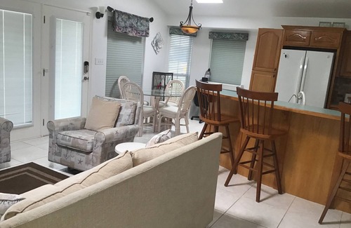 Port Isabel Cabin | Ocean Overlook: Family-Friendly Retreat with Pool & Spa