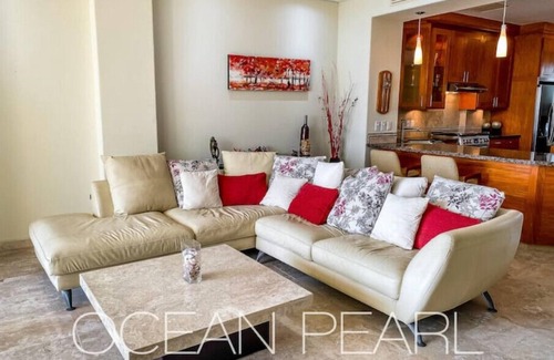 Manzanillo Apartment | Ocean Pearl Beachfront Retreat with Infinity Pool & Spa