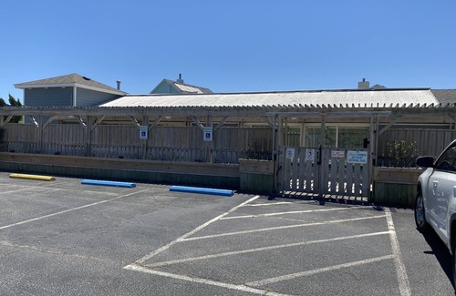 Duck Condo | Ocean Pines Condo: Oceanfront Retreat in Duck, NC