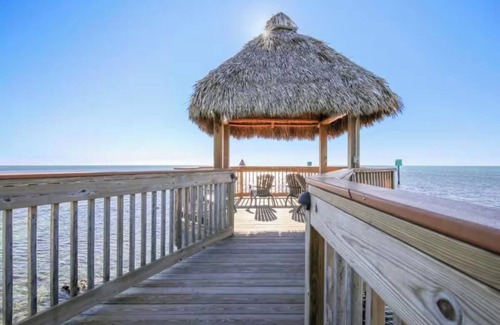 Tavernier Apartment | Ocean Pointe Condo ~ Beach, Pool, Hot Tub & Tennis