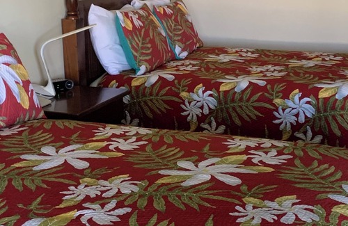 Hanamaulu Resort | Top Floor Ocean & Pool Views with Spa and Family Amenities