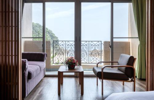 Nagasaki Hotel | Seaside Escape at Ocean Resort Nomon長崎 with Hot Tub